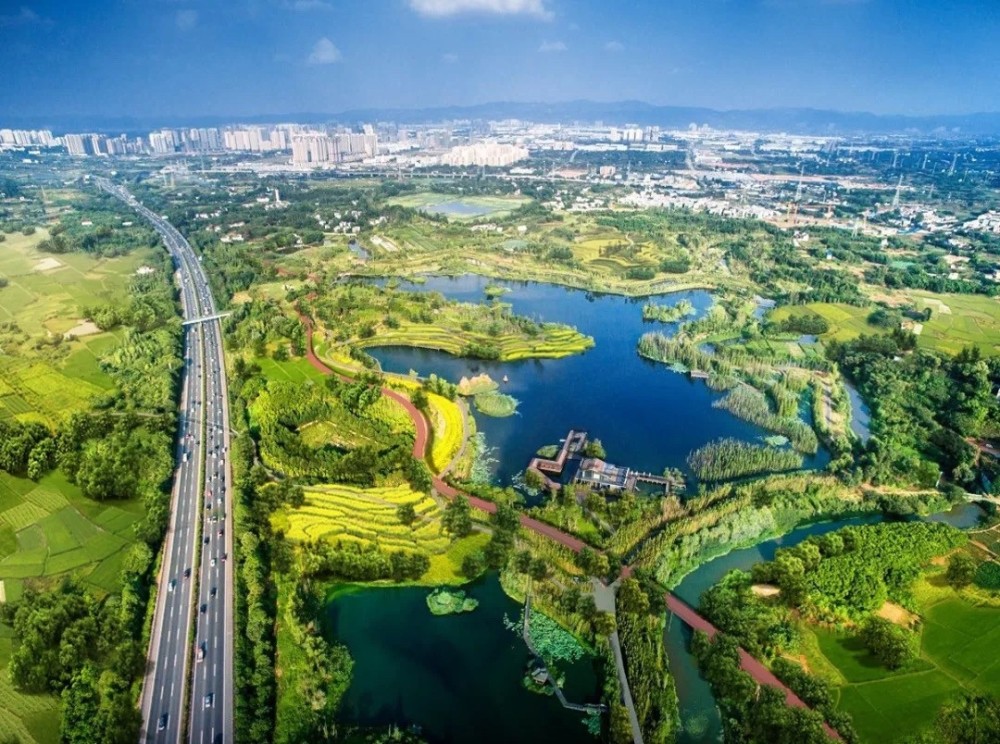 6類(lèi)場(chǎng)景營(yíng)造 成都全力推進(jìn)公園城市建設