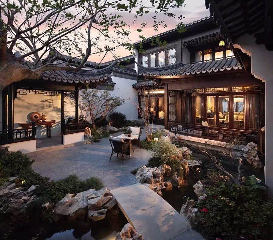 為何中式庭院別墅越來(lái)越流行？